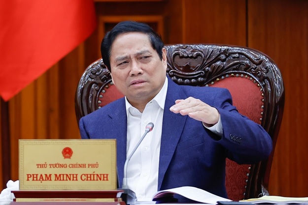 Thủ tướng Chống chạy chọt khi sắp xếp tinh gọn bộ máy