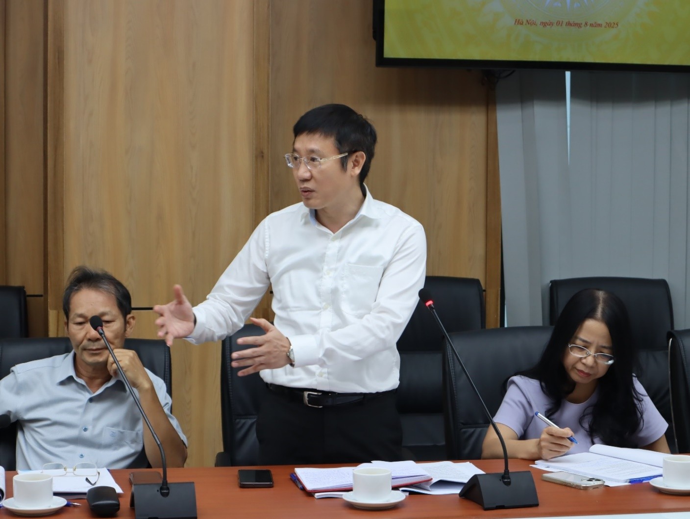 Hội thảo khoa học “Cơ sở lý luận và thực tiễn về quản trị địa phương”